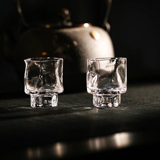 Creative Plum Sake In Glass Shot Glasses